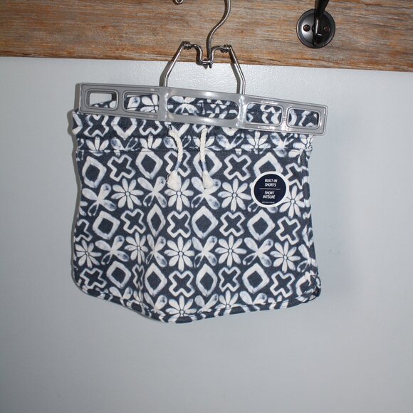 🍁5/$25🎃 Osh Kosh Size 5 Skort Blue/Cream Geo Print - Picture 1 of 2